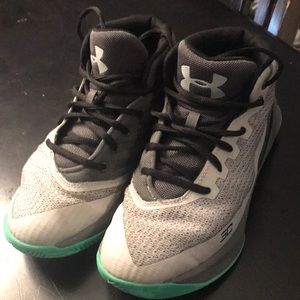 Boys Steph Curry Size 3Y worn twice